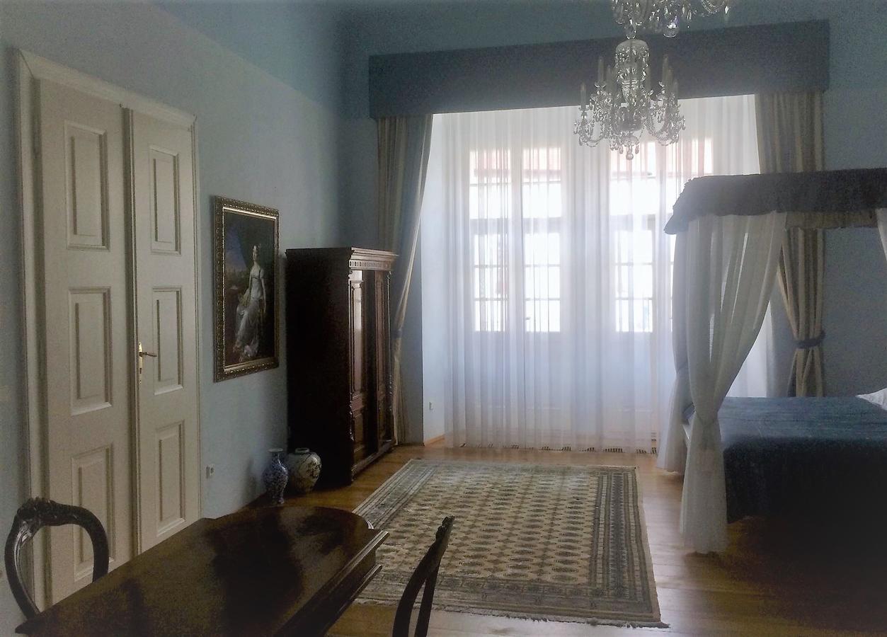 Althansky Palac Znojmo Kültér fotó